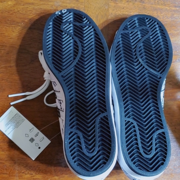 Adidas Save the Lobster 🦞 - Picture 4 of 13